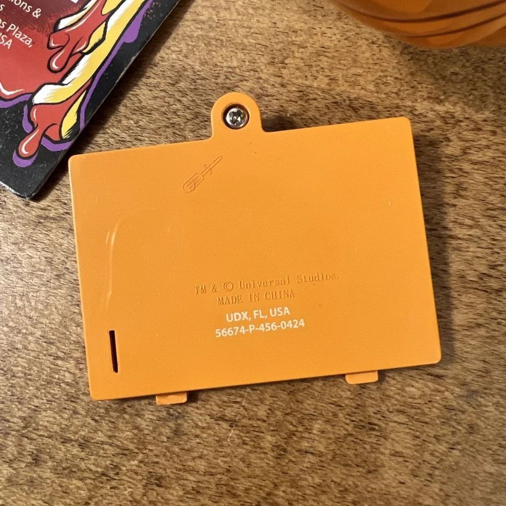 2023 Universal Studios HalloweenHorror Nights Lil' Boo‎ Light Up Pumpkin Lanyard